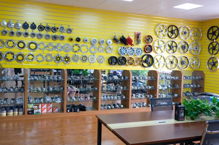 High Quality Motorcycle Parts Piston for S125