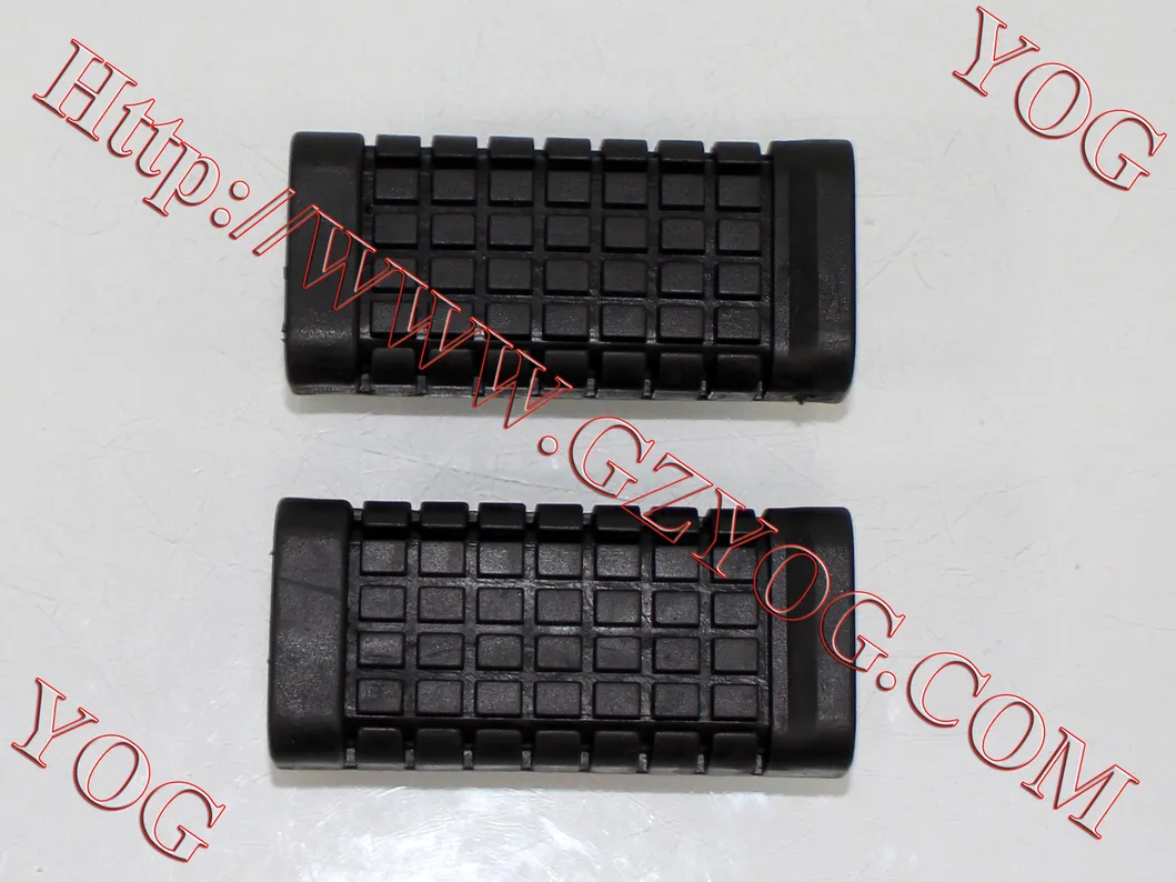 Motorcycle Spare Parts Front Footrest Rubber for 110cc Cgl125 Hlx125